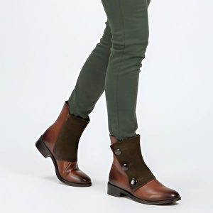 Brązowe Botki Maciejka Eleganckie Skórzane Buty Damskie. Brązowe botki Maciejka, bez wzorów, ze skóry, bez obcasa, bez zapięcia. Za 339,00 zł.