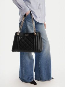 Nine West Torebka EO-Lafayette Luxe-LDA8706 Czarny. Czarne kuferki Nine West, bez wzorów, z materiału, bez dodatków. Za 299,99 zł.