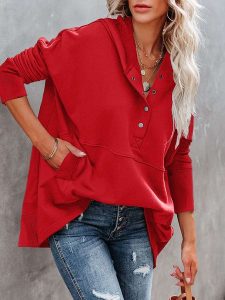 Milan Kiss Bluza w kolorze czerwonym rozmiar: S. Czerwone bluzy Milan Kiss, s, bez wzorów, z kapturem. Za 127,35 zł.