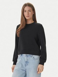 ONLY Bluza Maya 15369155 Czarny Regular Fit. Czarne bluzy ONLY, m, bez wzorów, z syntetyku, bez kaptura. Za 149,99 zł.