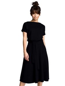 Be Wear Sukienka w kolorze czarnym rozmiar: L. Czarne sukienki Be Wear, l, bez wzorów, z bawełny, bez kołnierzyka, bez ramiączek, midi. Za 281,10 zł.