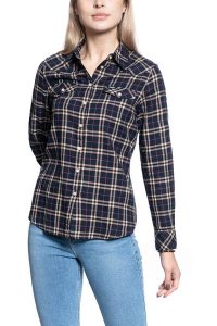DAMSKA KOSZULA MATERIAŁOWA WRANGLER WESTERN CHECK SHIRT NAVY W5N1O9114 112130256. Niebieskie koszule Wrangler, s, bez wzorów, z materiału, bez kołnierzyka, bez ramiączek. Za 129,99 zł.