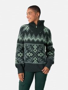 KARI TRAA Sweter "Amelia" w kolorze zielonym rozmiar: XS. Zielone golfy Kari Traa, bez wzorów, z wełny. Za 206,42 zł.
