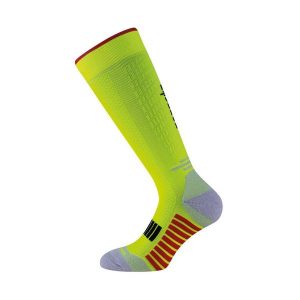 Skarpety techniczne do biegania dla dorosłych długie, fluorescencyjny żółty. Żółte skarpetki R-EVENGE, bez wzorów, z poliamidu. Za 130,89 zł.