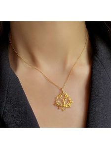 Les Petites Précieuses Pozłacany naszyjnik z zawieszką - dł. 40 cm rozmiar: onesize. Żółte naszyjniki Les Petites Précieuses, pozłacane. Za 69,91 zł.