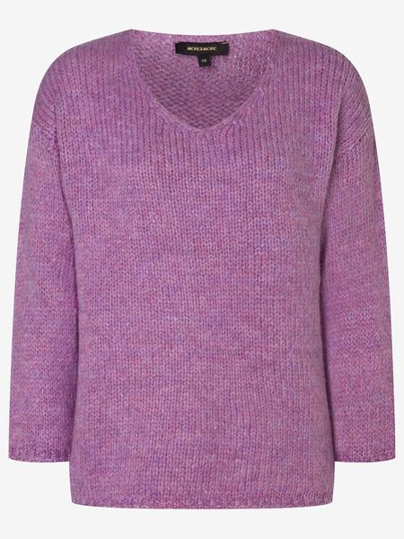 More & More Sweter w kolorze fioletowym rozmiar: 44. Różowe swetry oversize More & More, bez wzorów, ze splotem, bez ramiączek. Za 136,45 zł.