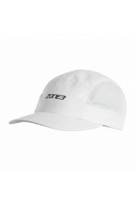 Czapka 5 Panel biegowa Zone3. Czarne czapki ZONE3, bez wzorów, z materiału, sportowe. Za 119,95 zł.