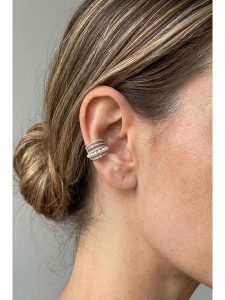 Lodie Silver Nausznica z kamieniami szlachetnymi rozmiar: onesize. Szare kolczyki Lodie Silver, z cyrkonią, metalowe. Za 49,95 zł.