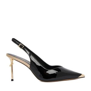 Szpilki Eva Minge. Czarne szpilki Eva Minge, bez wzorów, bez obcasa. Za 449,99 zł.