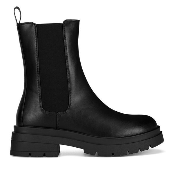 Sztyblety Jenny Fairy. Czarne botki Jenny Fairy, bez wzorów, bez obcasa, na płaskiej podeszwie, bez zapięcia. Za 119,99 zł.