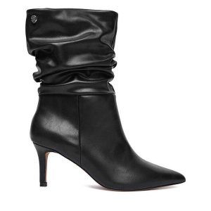 Botki Nine West. Czarne botki Nine West, bez wzorów, bez obcasa, na szpilce, bez zapięcia. Za 269,99 zł.