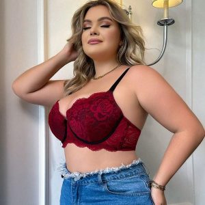 Biustonosz koronkowy plus size z wsparciem Sofieke. Czerwone biustonosze Intica, bez wzorów, z koronki. Za 99,00 zł.