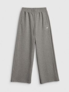 4F Spodnie dresowe z szerokimi nogawkami damskie - szare S. Szare spodnie dresowe 4f, s, bez wzorów, z dresówki. Za 149,99 zł.