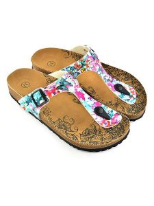 Calceo Japonki w kolorze białym ze wzorem rozmiar: 42. Białe klapki Calceo, bez wzorów, z otwartym noskiem, bez obcasa. Za 109,52 zł.