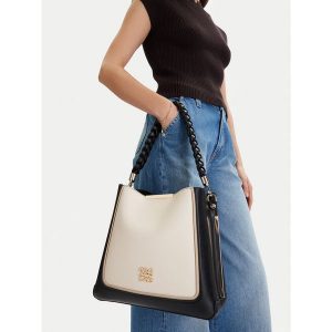 Torebka Nine West. Czarne torebki klasyczne Nine West, bez wzorów, bez dodatków. Za 299,99 zł.