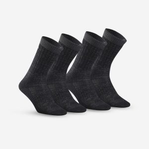 Skarpety turystyczne Quechua SH900 Mid. Czarne skarpetki QUECHUA, bez wzorów, z dzianiny. Za 119,99 zł.