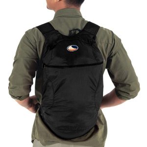 Plecak turystyczny kompaktowy Ticket to the Moon Backpack Plus 25l. Czarne plecaki TICKET TO THE MOON. Za 169,35 zł.