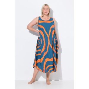 Damskie Sukienka midi koła krój trapezowy okrągły dekolt bez rękawów. Niebieskie sukienki Ulla Popken, plus size, bez wzorów, z materiału, sportowe, bez kołnierzyka, plus size, bez ramiączek, midi, sportowe. Za 279,99 zł.