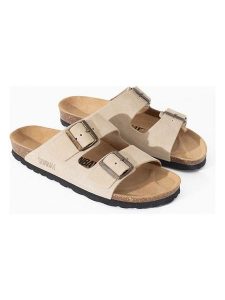 Sunbay Skórzane klapki "Trefle" w kolorze beżowym rozmiar: 39. Brązowe klapki Sunbay, bez wzorów, ze skóry, z otwartym noskiem, bez obcasa. Za 147,91 zł.