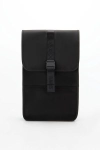 PLECAK MIEJSKI RAINS UNISEX, PRZEGRODA NA LAPTOPA CZARNY TRAIL BACKPACK W3. Czarne plecaki Rains. Za 559,00 zł.