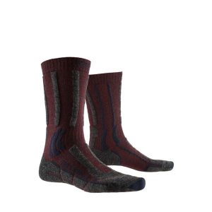 Skarpety trekkingowe X-SOCKS TREK X MERINO LT 4.0. Czerwone skarpetki X-Socks, bez wzorów. Za 190,00 zł.