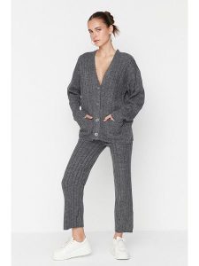 Trendyol 2-częściowy zestaw w kolorze antracytowym rozmiar: L. Czarne kardigany Trendyol, ze splotem. Za 122,95 zł.