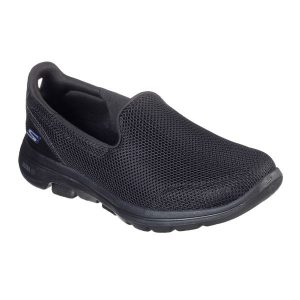 Buty damskie SKECHERS Go Walk 5. Czarne buty sportowe Skechers, bez wzorów, bez zapięcia. Za 269,99 zł.