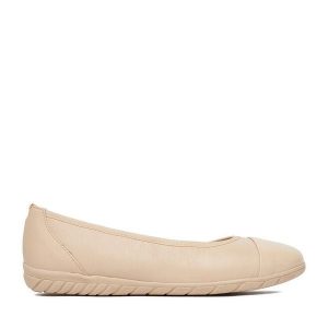 Baleriny Lasocki. Brązowe balerinki Lasocki, bez wzorów, bez obcasa, bez zapięcia. Za 169,99 zł.