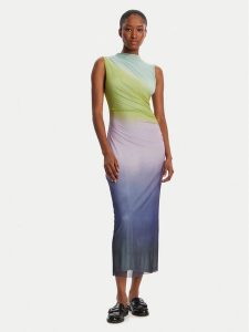 Desigual Sukienka koktajlowa Lola 25WWVK18 Kolorowy Slim Fit. Kombinezony Desigual, l, bez wzorów, z syntetyku, wizytowe, bez kołnierzyka, bez ramiączek. Za 359,99 zł.