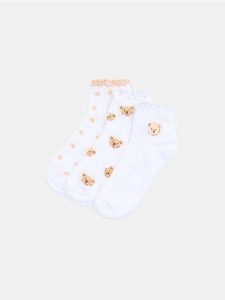 Prążkowane skarpetki z bawełną 3 pack - wielobarwny. Skarpetki Sinsay, bez wzorów, z bawełny. Za 12,99 zł.