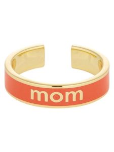 Design Letters Pozłacany pierścionek "Mom" rozmiar: onesize. Czerwone pierścionki Design Letters, pozłacane. Za 157,35 zł.