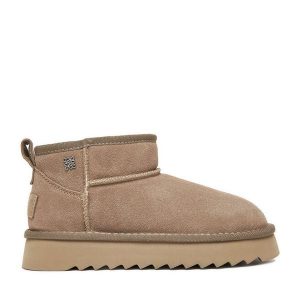 Śniegowce Nine West. Brązowe buty zimowe Nine West, bez obcasa, bez zapięcia. Za 259,99 zł.