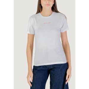 Koszulka crop top Kobieta ONLY ONLALESSIA S/S TEE CS JRS. Brązowe topy ONLY, s, bez wzorów, z bawełny, casualowe, bez kołnierzyka, bez ramiączek. Za 107,05 zł.