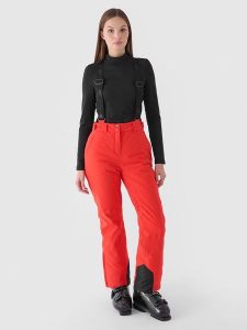 4F Spodnie narciarskie w kolorze czerwonym rozmiar: S. Czerwone spodnie dresowe 4f, m, bez wzorów. Za 226,24 zł.