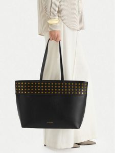 Badura Torebka C-MADIA-2533A Czarny. Czarne shopper bag Badura, bez wzorów, z materiału, bez dodatków. Za 279,99 zł.