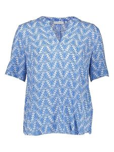 Eterna Bluzka w kolorze niebiesko-białym rozmiar: 44. Niebieskie bluzki Eterna, bez wzorów, z wiskozy, bez kołnierzyka, bez ramiączek. Za 100,99 zł.