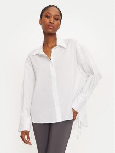 ViCOLO Koszula TS0336 Biały Regular Fit. Białe koszule ViCOLO, l, bez wzorów, z bawełny, bez kołnierzyka, bez ramiączek. Za 319,99 zł.