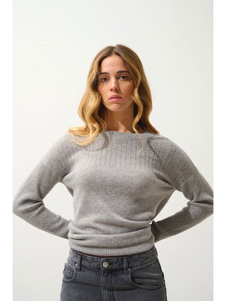 AUTHENTIC CASHMERE Kaszmirowy sweter "Daria" w kolorze szarym rozmiar: XL. Szare swetry oversize AUTHENTIC CASHMERE, xl, bez wzorów, z kaszmiru, bez ramiączek. Za 266,03 zł.