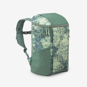 Lodówka-plecak Quechua 100 - 20 litrów. Zielone plecaki QUECHUA. Za 79,99 zł.