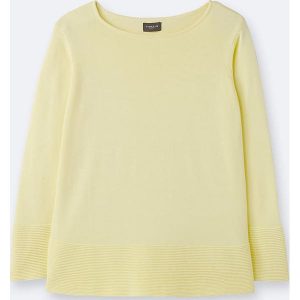 Sweter w kolorze żółtym. Swetry oversize marki Cyrillus. W wyprzedaży za 67,95 zł.