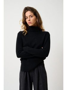 AUTHENTIC CASHMERE Kaszmirowy golf "Fornet" w kolorze czarnym rozmiar: L. Czarne golfy AUTHENTIC CASHMERE, bez wzorów, z kaszmiru. Za 339,80 zł.