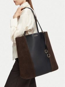 GINO ROSSI Torebka EO-LA224-19590-2 Brązowy ciemny. Brązowe shopper bag Gino Rossi, bez wzorów, ze skóry, bez dodatków. Za 629,99 zł.