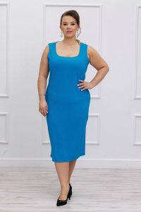 Klasyczna sukienka z prążkiem Kobiecość na lato w kolorze lazurowego wybrzeża duże rozmiary XXL. Niebieskie sukienki Moda Size Plus Iwanek, na co dzień, na lato, l, bez wzorów, z elastanu, eleganckie, bez kołnierzyka, bez ramiączek, mini, dopasowane. W wyprzedaży za 69,90 zł.