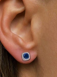 DI GIORGIO Srebrne kolczyki-wkrętki z cyrkoniami rozmiar: onesize. Niebieskie kolczyki DI GIORGIO, z cyrkonią, srebrne. Za 130,81 zł.