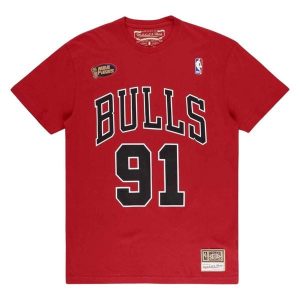 Koszulka Chicago Bulls. Czerwone bluzki MITCHELL & NESS, bez wzorów, sportowe, bez kołnierzyka, bez ramiączek. Za 252,00 zł.