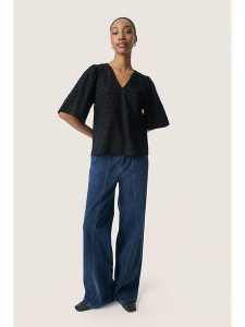 Soaked in Luxury Bluzka w kolorze czarnym rozmiar: XXL. Czarne bluzki Soaked in Luxury, xxl, bez wzorów, z bawełny, bez kołnierzyka, bez ramiączek. Za 117,73 zł.