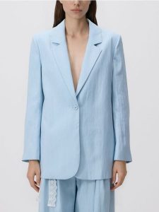 Marynarka z wiskozą - jasnoniebieski. Niebieskie marynarki i żakiety Reserved, l, bez wzorów, z tkaniny. Za 229,99 zł.