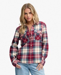 Koszula Lumberjack w Kratę z Flaneli – 100% Bawełna Organiczna – Delta Check Red. Czerwone koszule Superdry, bez wzorów, z bawełny, bez kołnierzyka, bez ramiączek. Za 254,50 zł.