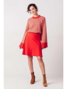 SKFK Spódnica "Tirtsa" w kolorze czerwonym rozmiar: 40. Czerwone spódnice SKFK, bez wzorów, z bawełny, mini. Za 84,99 zł.