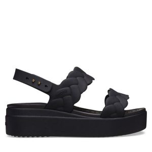 Sandały Crocs. Czarne sandały Crocs, bez wzorów, bez obcasa, na płaskiej podeszwie, bez zapięcia. Za 219,99 zł.